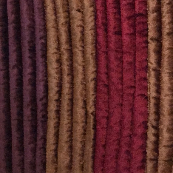 Christian Livingston Collection Scarf/wrap - Picture 2 of 6